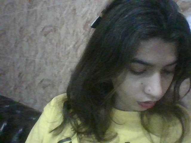 Live sex webcam photo for Esha01 #290687552