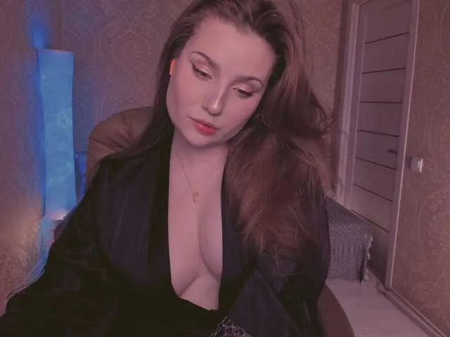 Live sex webcam photo for Esmeerrr #292146985