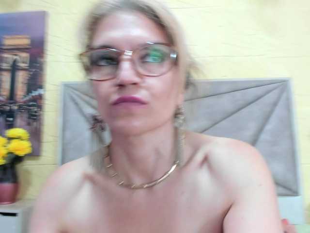 Live sex webcam photo for Esmeralda-Oik #278021729
