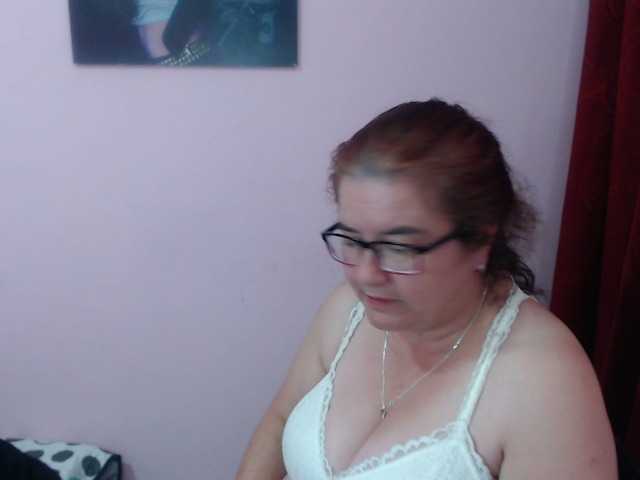 Live sex webcam photo for EsmeraldaCute #274513959