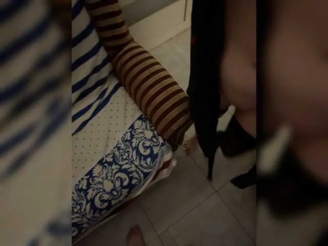 Live sex webcam photo for Essss33331 #278105494