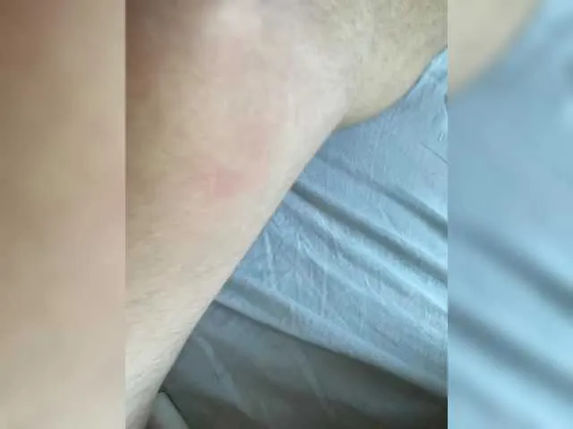 Live sex webcam photo for Essss33331 #291765110