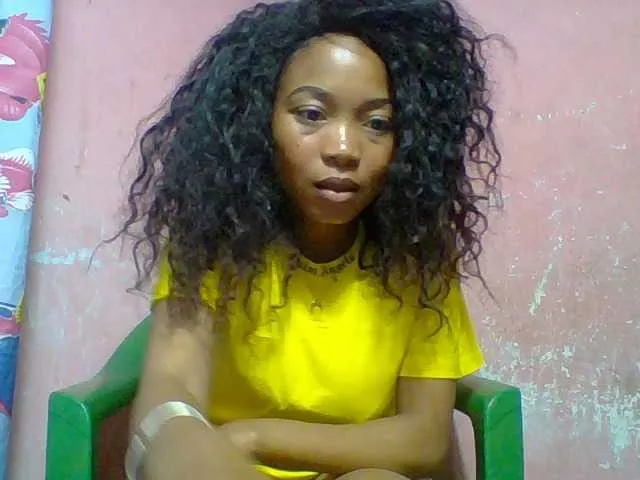 Live sex webcam photo for Estelahh #291382357