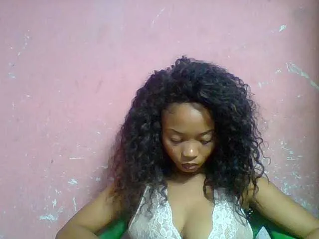 Live sex webcam photo for Estelahh #291452772