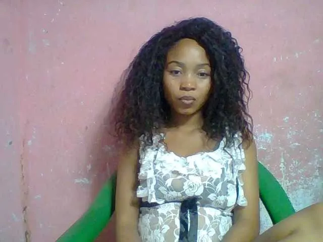 Live sex webcam photo for Estelahh #291615114