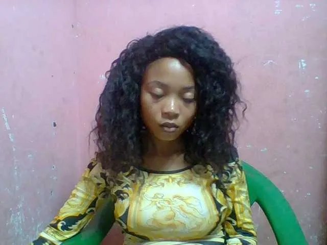 Live sex webcam photo for Estelahh #291674228