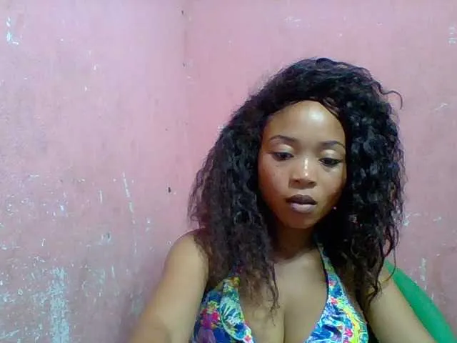 Live sex webcam photo for Estelahh #291790388