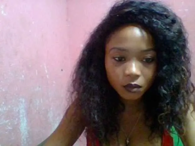 Live sex webcam photo for Estelahh #291823987