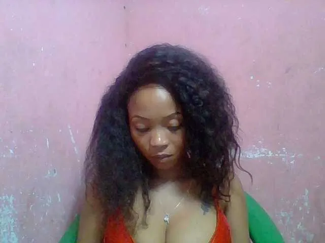 Live sex webcam photo for Estelahh #291870122