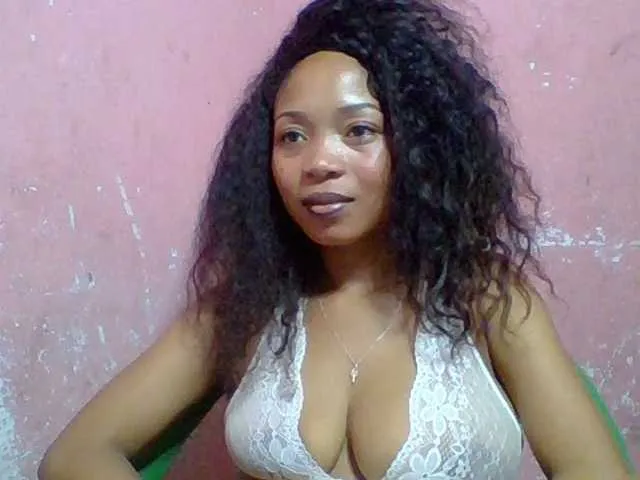 Live sex webcam photo for Estelahh #291878475