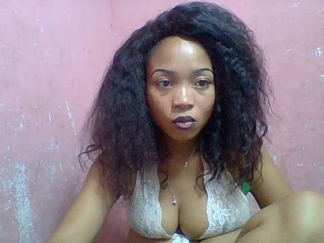Live sex webcam photo for Estelahh #291939986