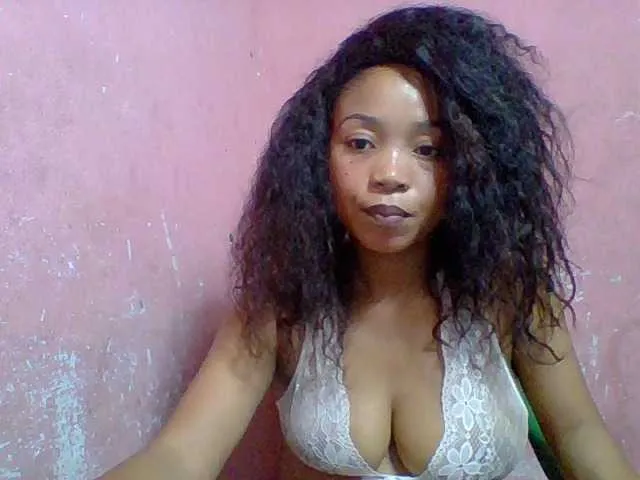 Live sex webcam photo for Estelahh #292088095