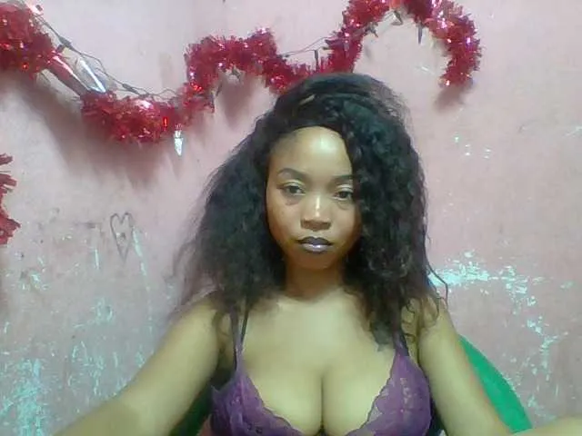 Live sex webcam photo for Estelahh #292485749