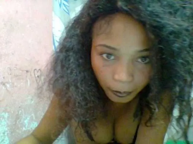 Live sex webcam photo for Estelahh #292671826