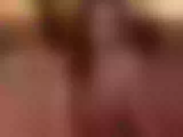 Live sex webcam photo for EstelleRossex #275730525