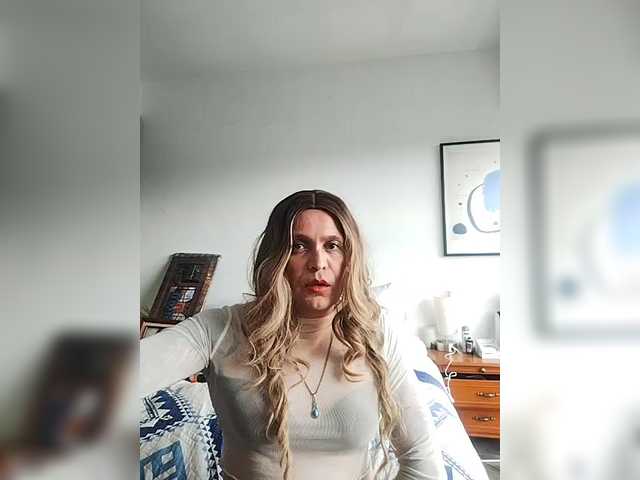 Live sex webcam photo for EstephanieAJ #290287480