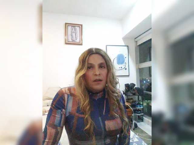 Live sex webcam photo for EstephanieAJ #290334777