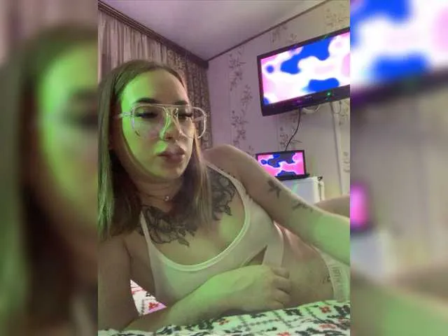 Live sex webcam photo for Ester-Mini #277120022