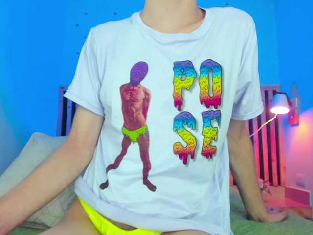 Live sex webcam photo for Esteveen-M #276415460