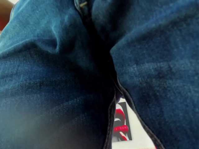 Live sex webcam photo for Esteveen-O #274299580