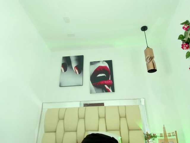 Live sex webcam photo for Esteveen-O #274443987