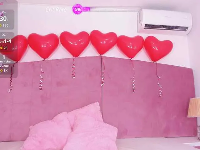 Live sex webcam photo for Estrellitaa #290472787