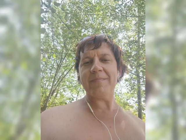 Live sex webcam photo for Esya-Eska #274522165