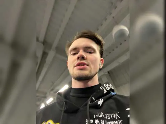 Live sex webcam photo for Et1enne #276564251