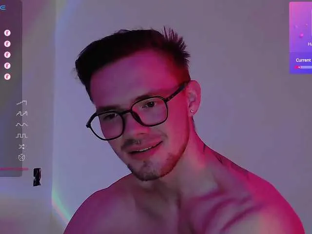 Live sex webcam photo for Et1enne #276573610