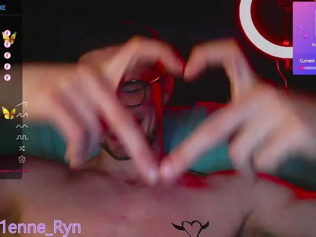 Live sex webcam photo for Et1enne #276583150