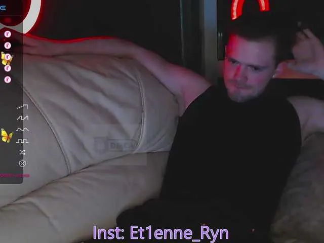 Live sex webcam photo for Et1enne #276648685