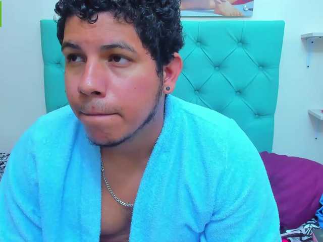 Live sex webcam photo for Ethan-Michael #275638982
