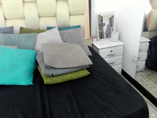 Live sex webcam photo for EthanBrowm #277410600