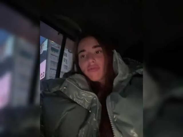 Live sex webcam photo for Etokiska #290415453