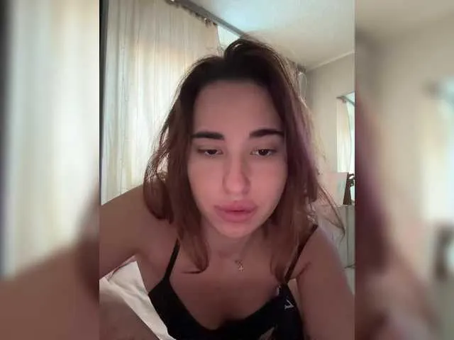 Live sex webcam photo for Etokiska #290554265