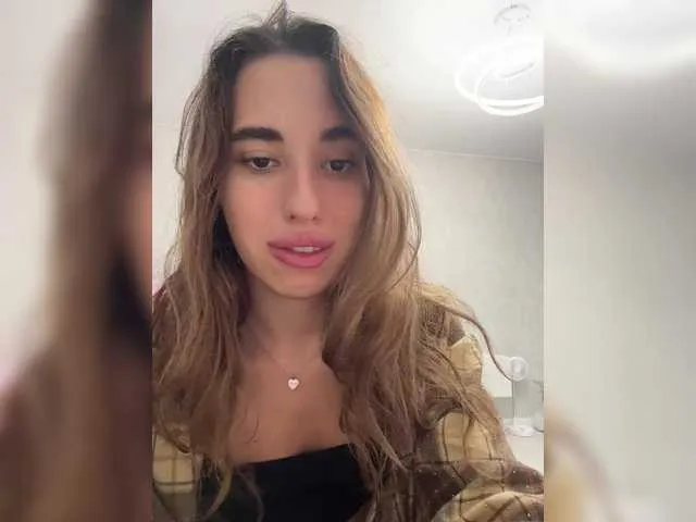 Live sex webcam photo for Etokiska #291455187