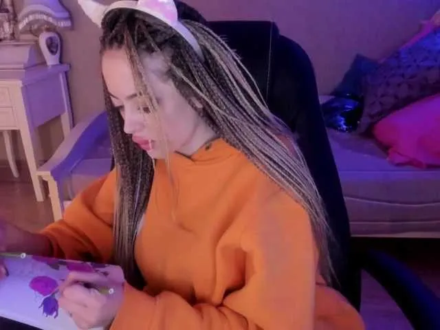 Live sex webcam photo for EtsuLun #272641477