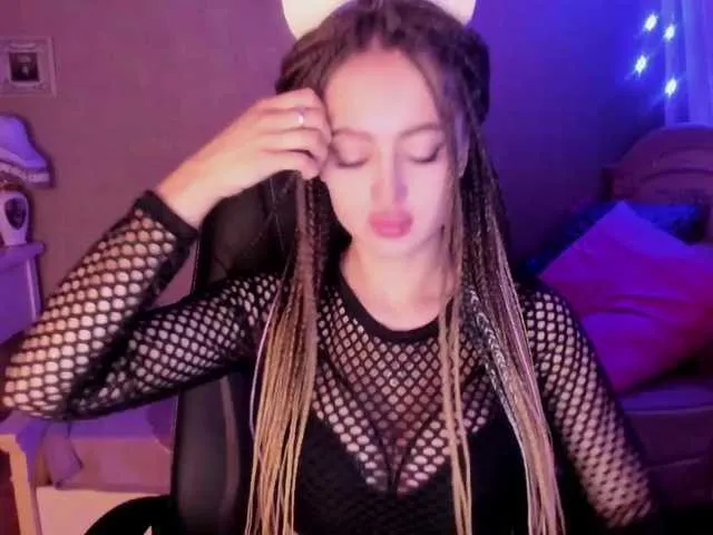 Live sex webcam photo for EtsuLun #272672025