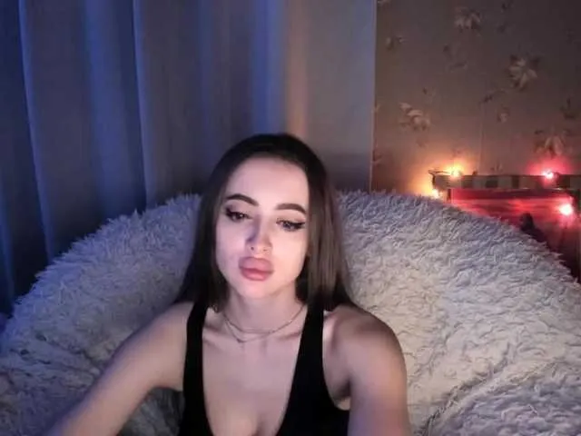 Live sex webcam photo for EtsuLun #272971890