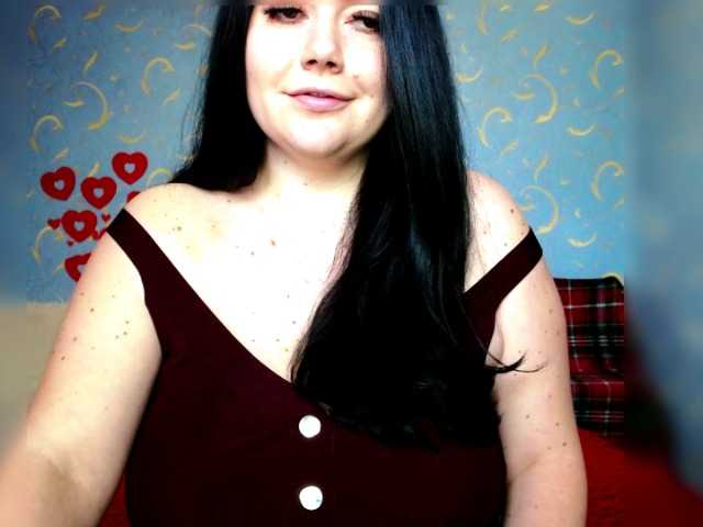 Live sex webcam photo for Eugenia-Kayf #272968436