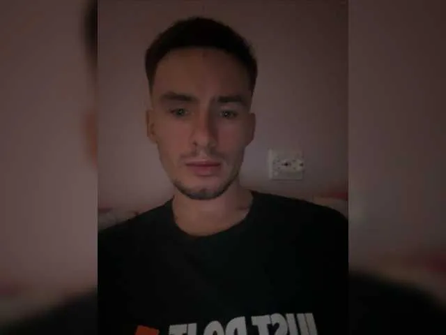 Live sex webcam photo for EvGeNiY2727 #277639724