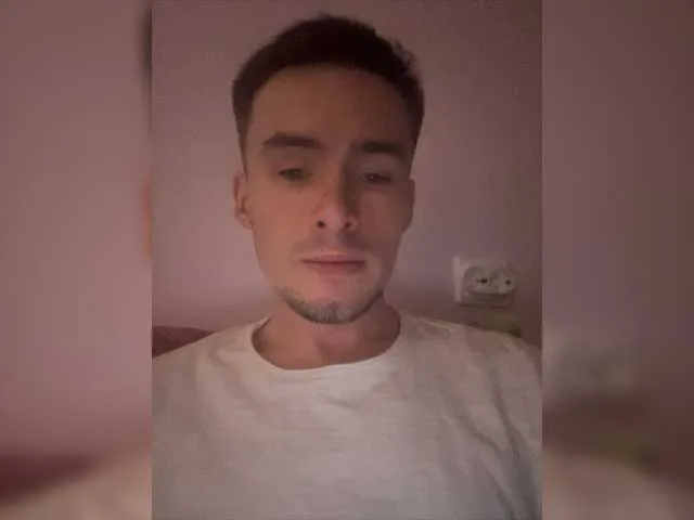 Live sex webcam photo for EvGeNiY2727 #277683104