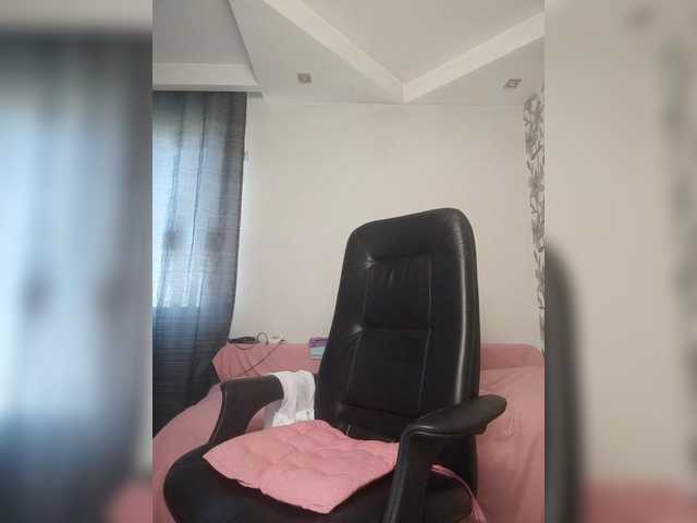 Live sex webcam photo for Eva-Bella #290988935