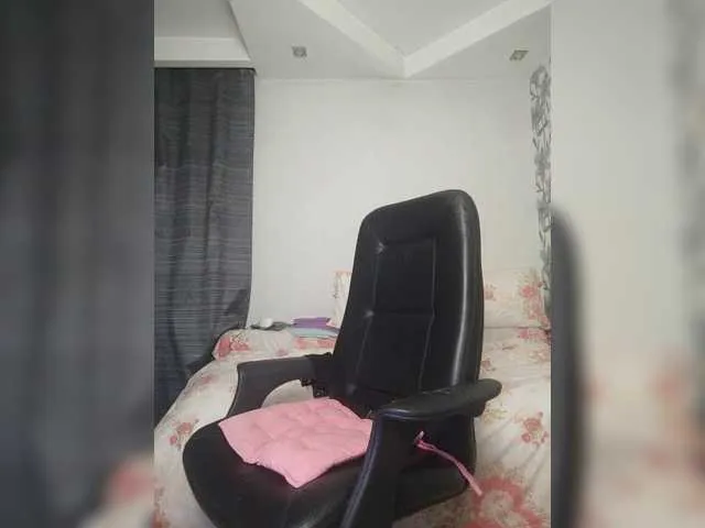 Live sex webcam photo for Eva-Bella #291240884