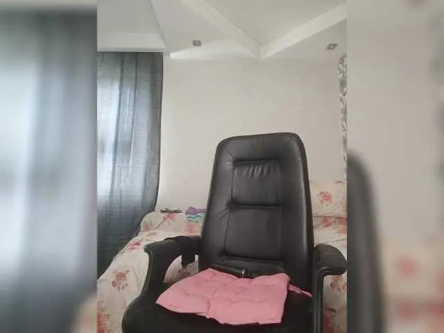 Live sex webcam photo for Eva-Bella #291285859