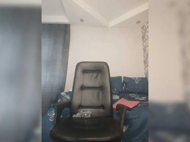 Live sex webcam photo for Eva-Bella #291446951