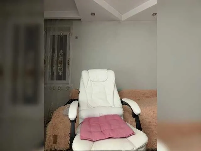 Live sex webcam photo for Eva-Bella #292344994