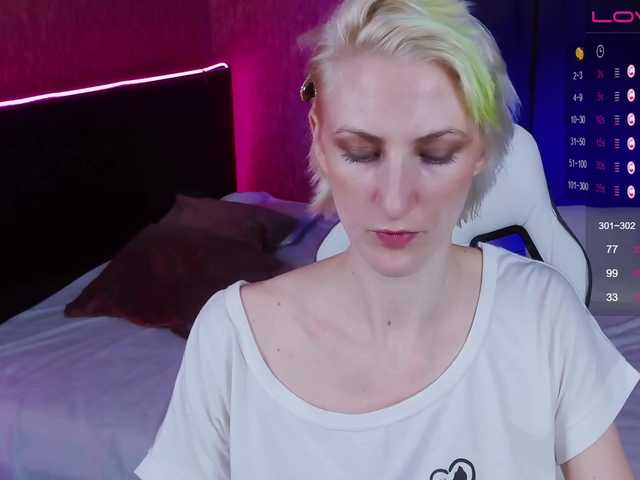 Live sex webcam photo for Eva-Blonde #272722486