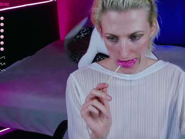 Live sex webcam photo for Eva-Blonde #273246045