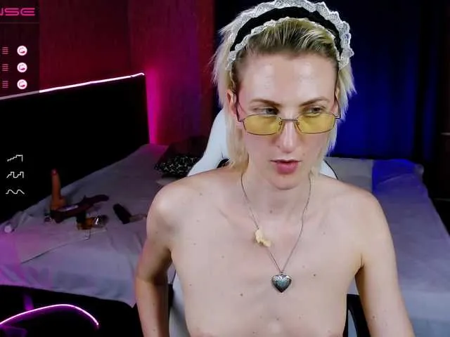 Live sex webcam photo for Eva-Blonde #273888914